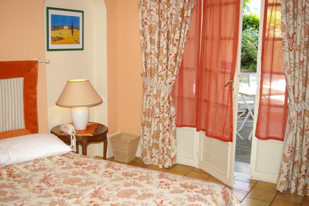 Hotel Le Cèdre de Soyons Chambre photo